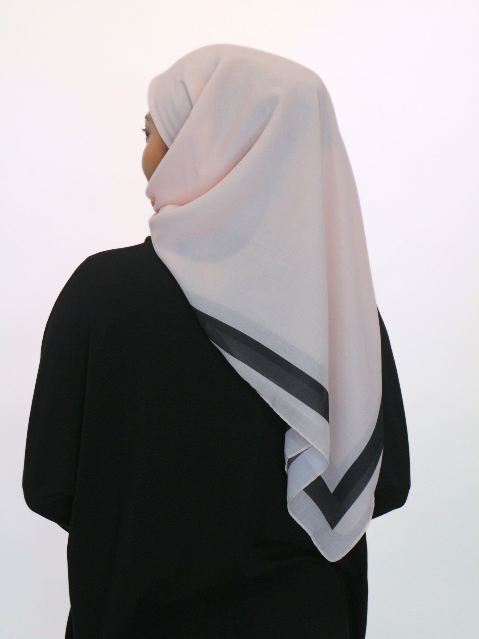 Tia Bawal in Pink
