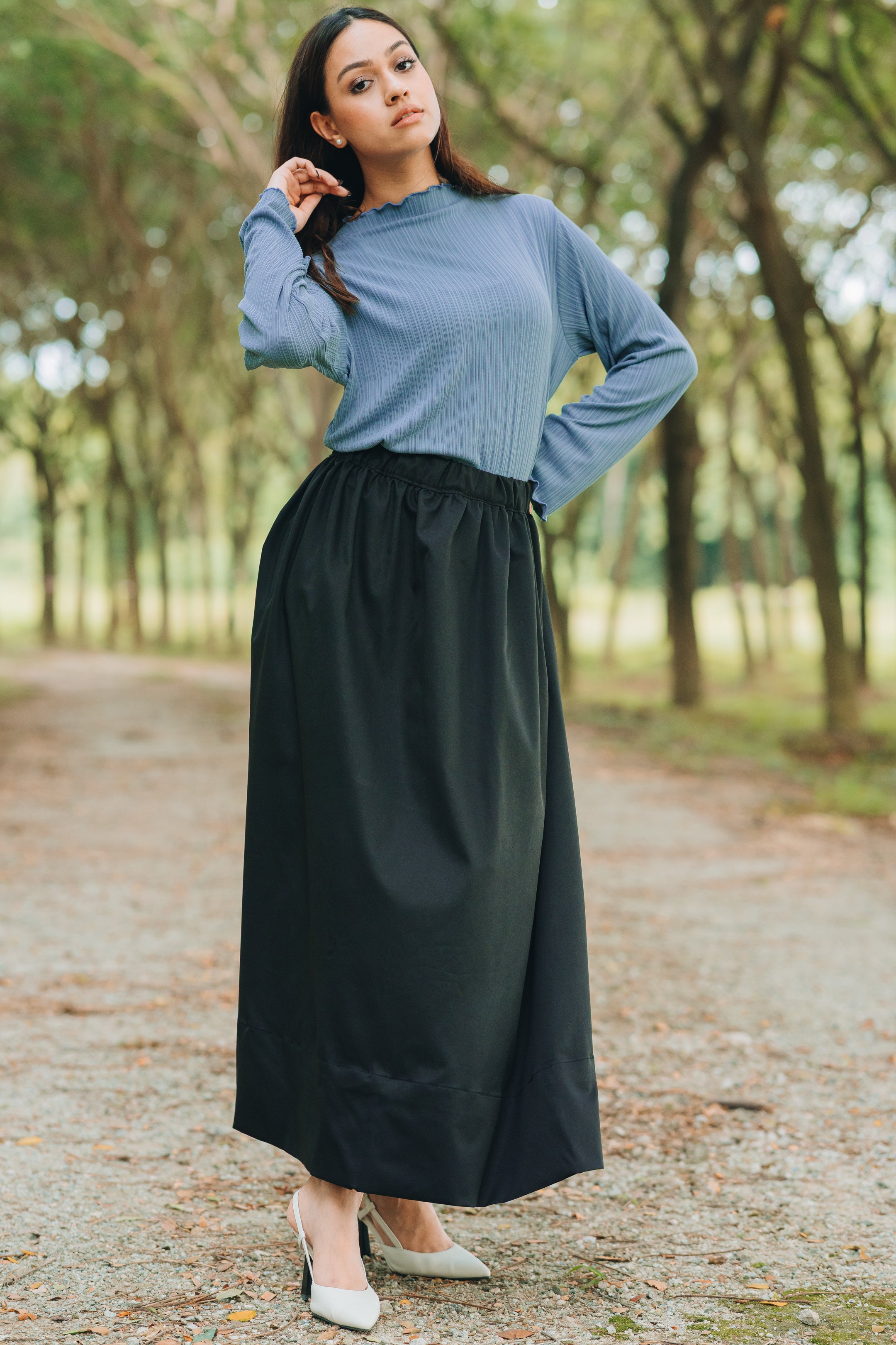 Rae Heavy Cotton Twill Skirt in Black