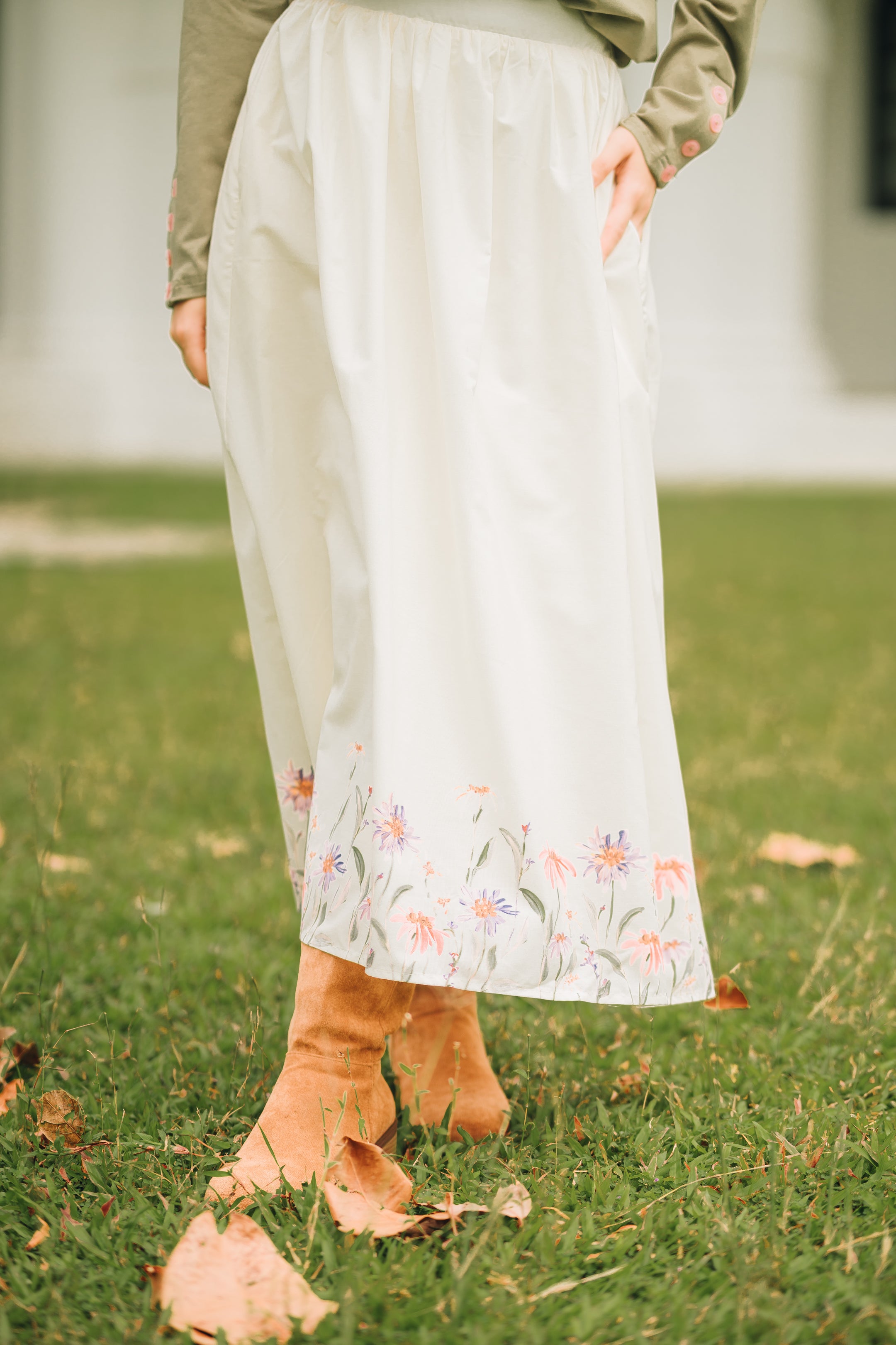 Wildflower Skirt in Cream