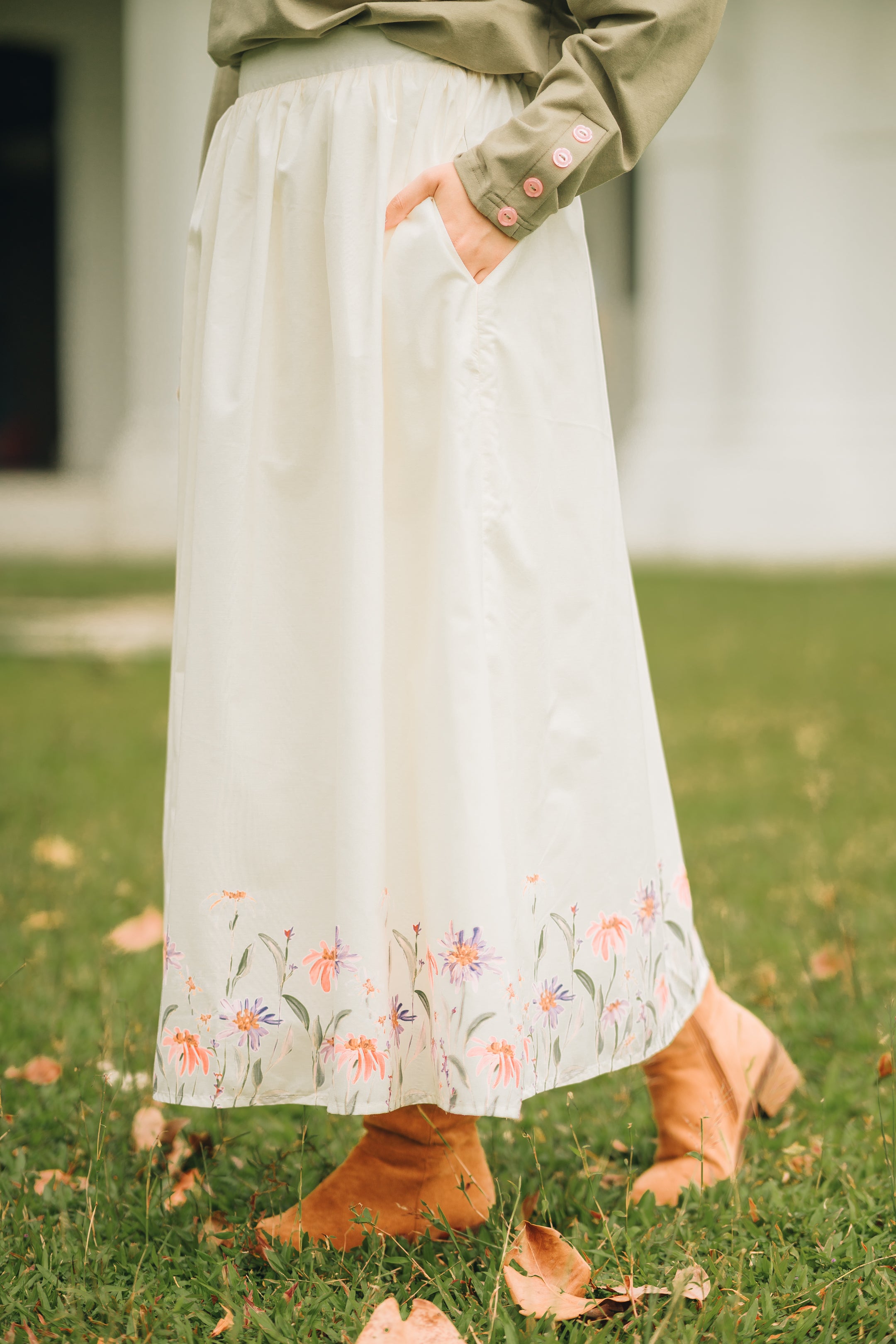 Wildflower Skirt in Cream
