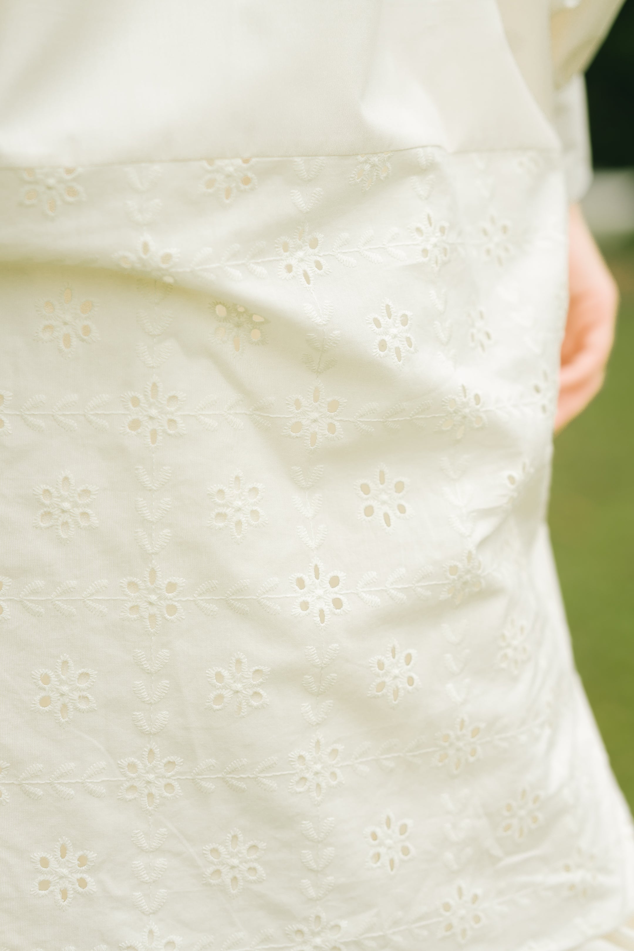Wildflower Top in Cream