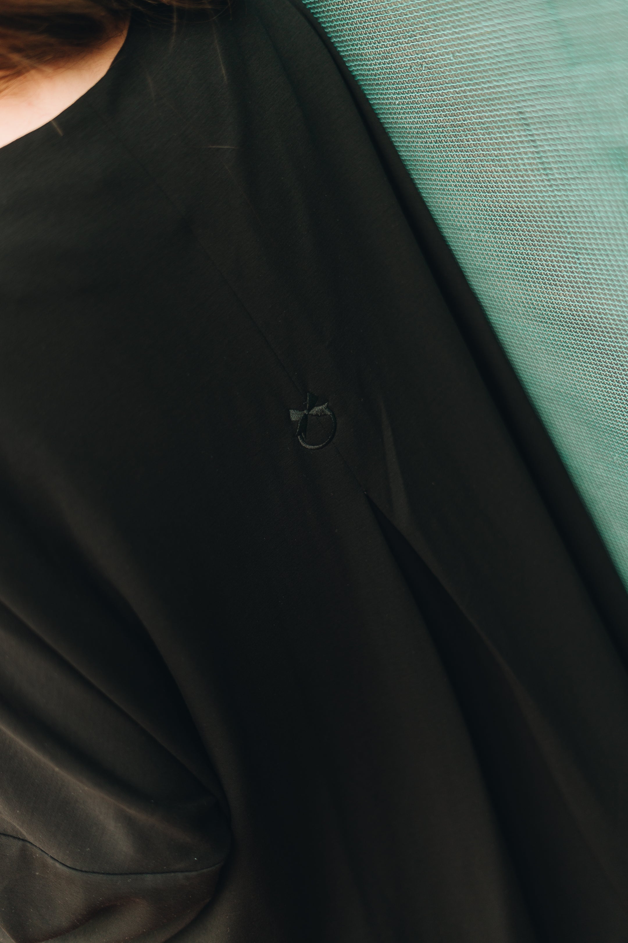 Flow Modal Top in Black