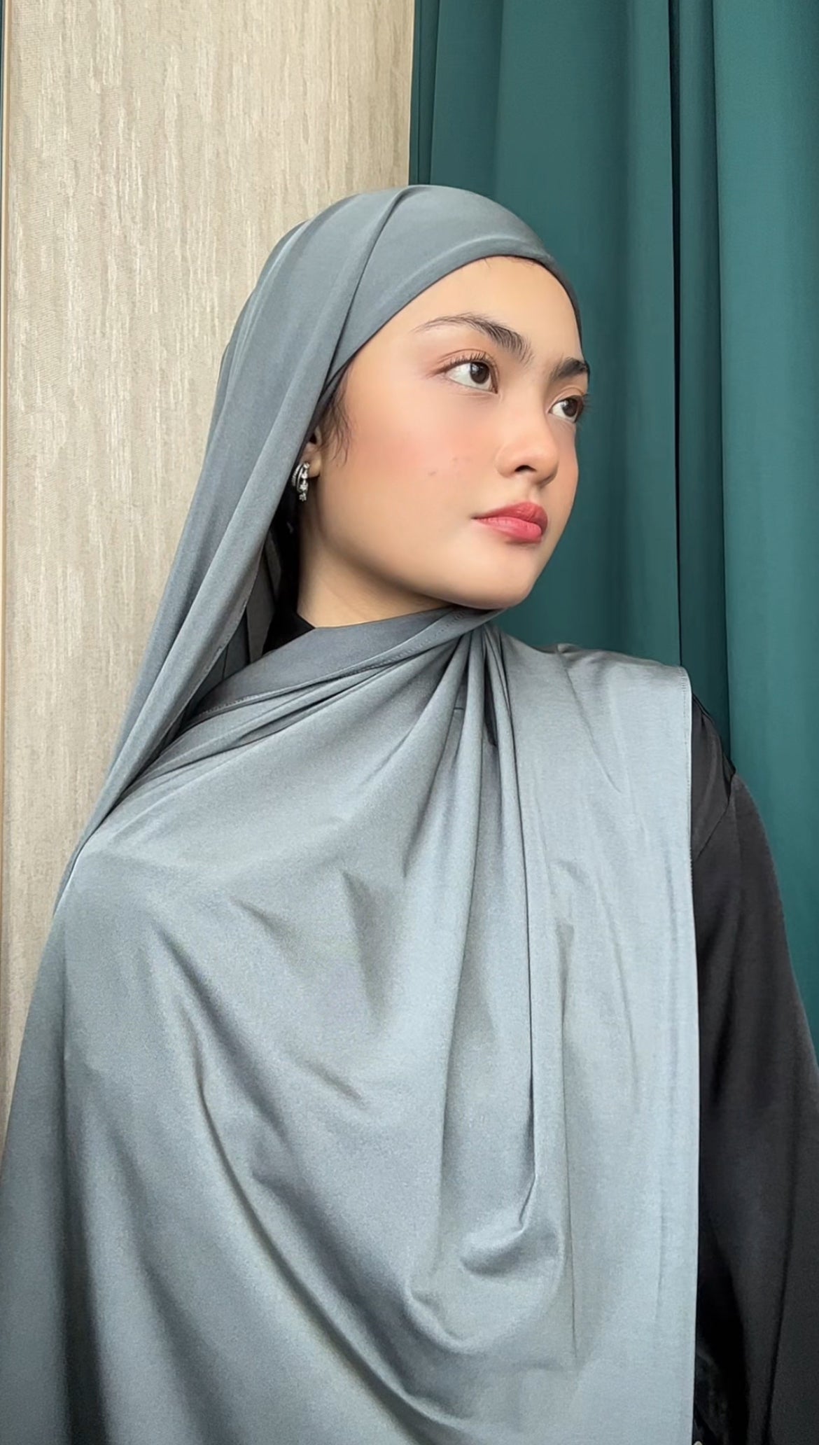 Luxe Instant Shawl