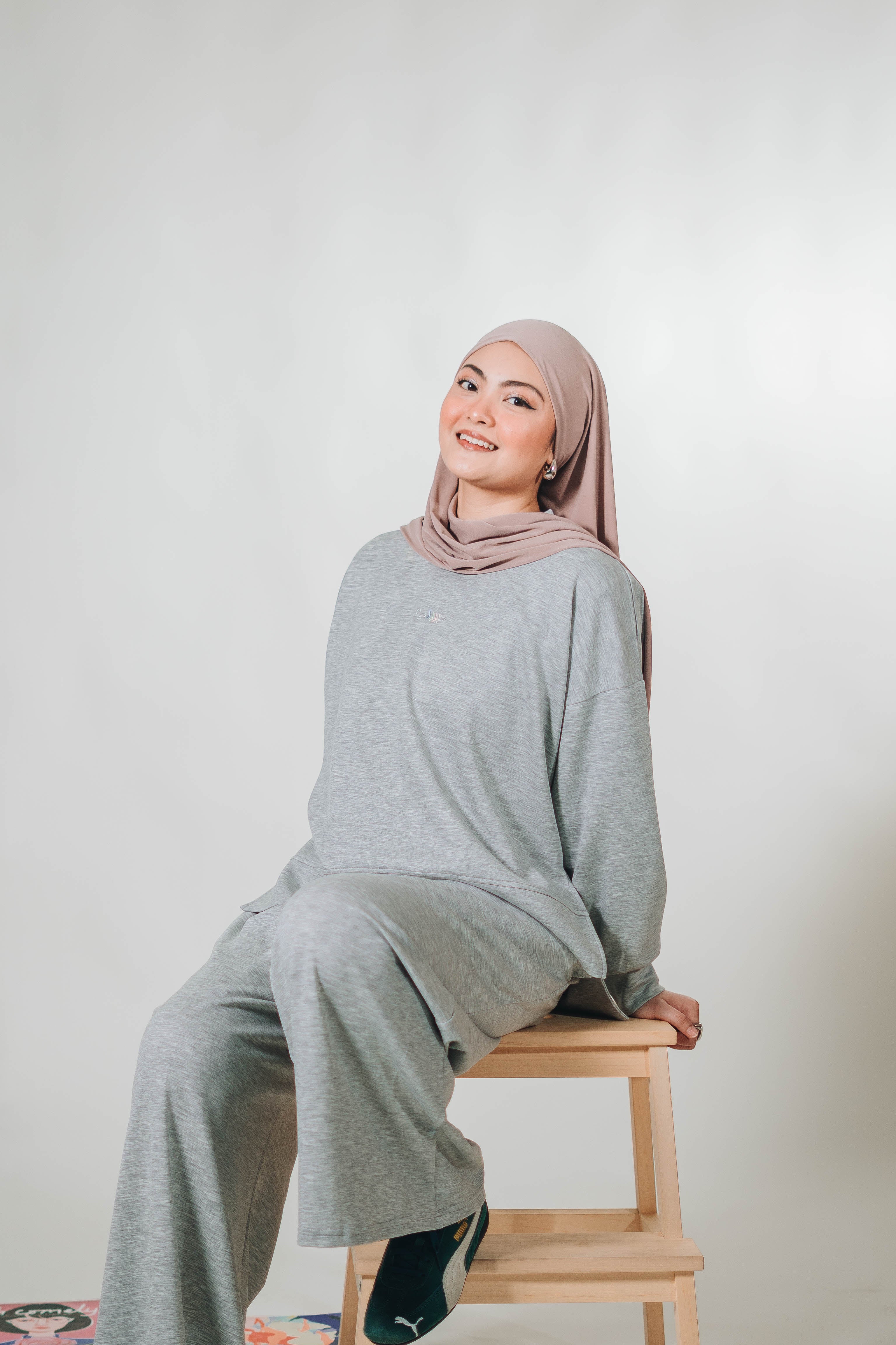 Modal Habibti Sweater in Grey