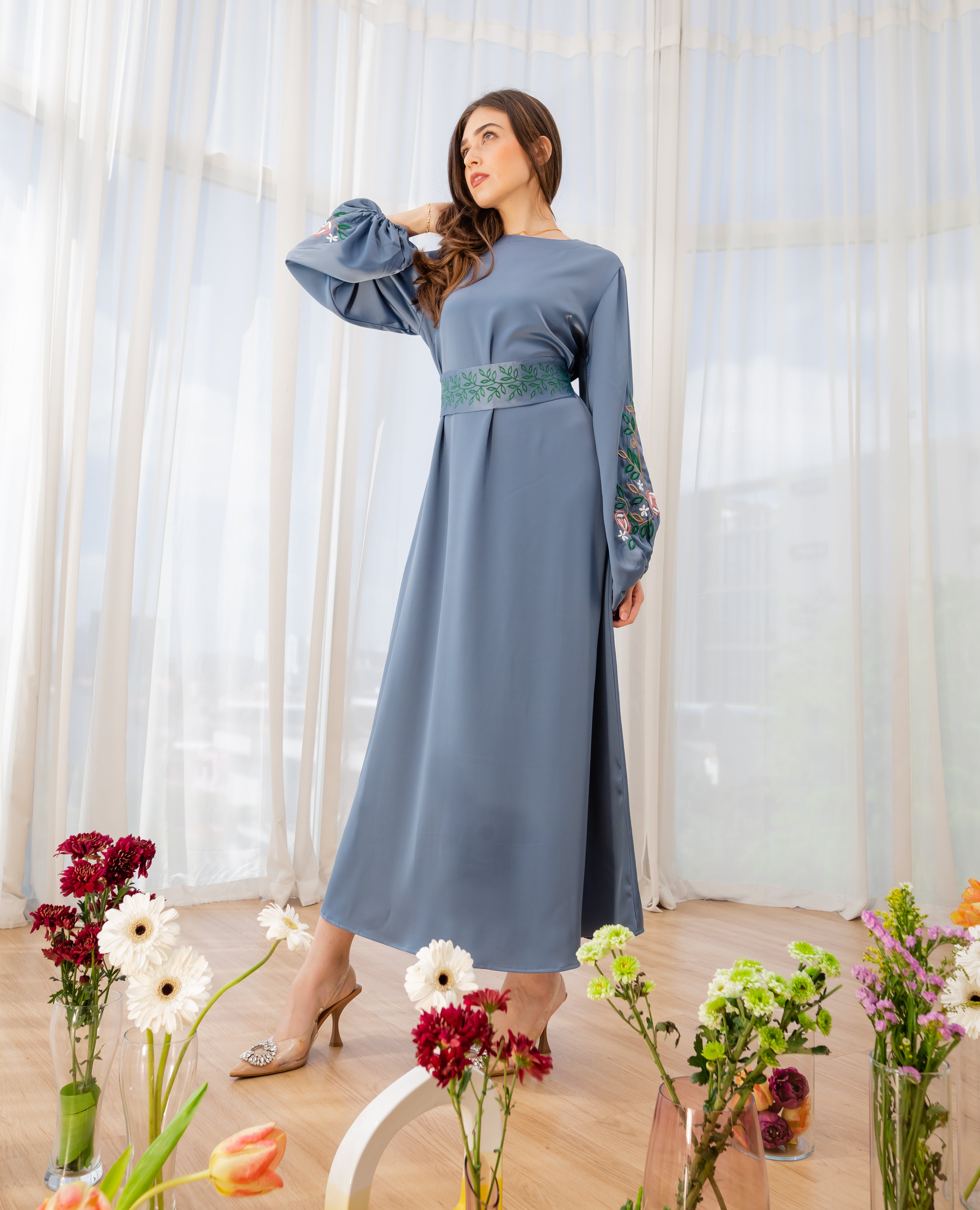 Oud Bouquet Dress - Iris