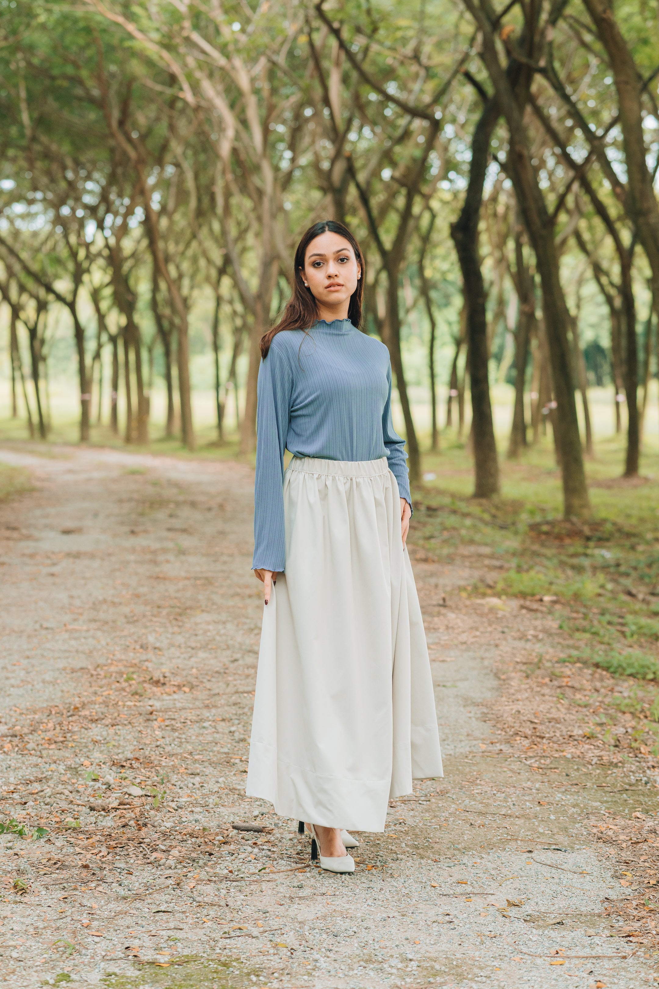Rae Heavy Cotton Twill Skirt in Porcelain