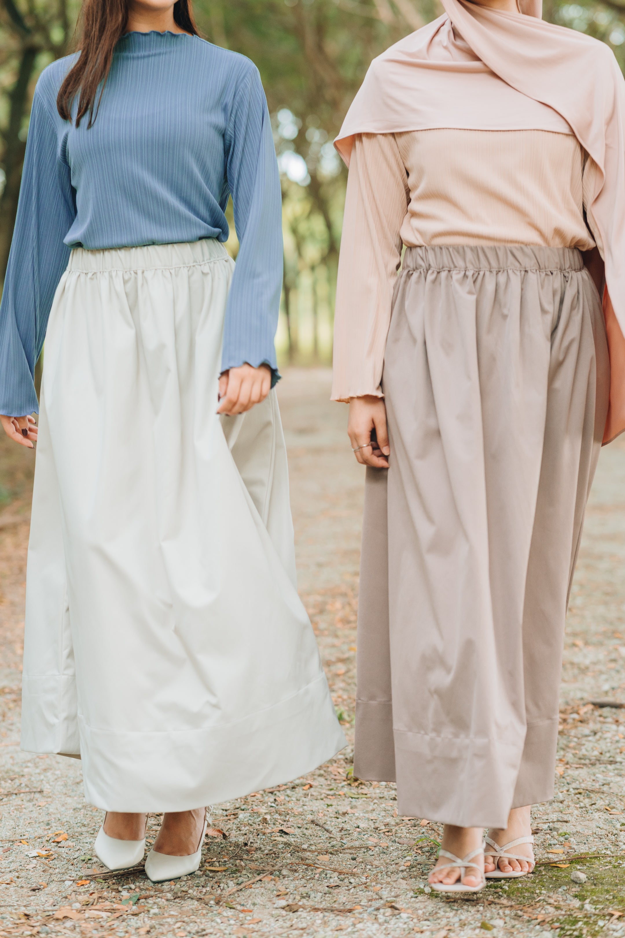 Rae Heavy Cotton Twill Skirt in Porcelain