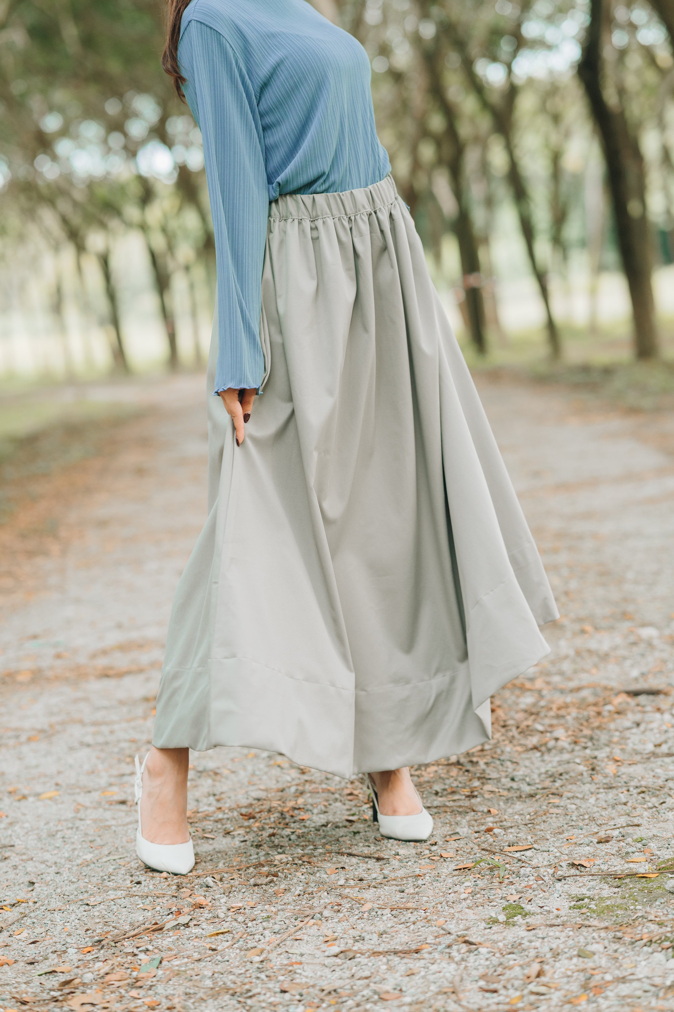Rae Heavy Cotton Twill Skirt in Stone