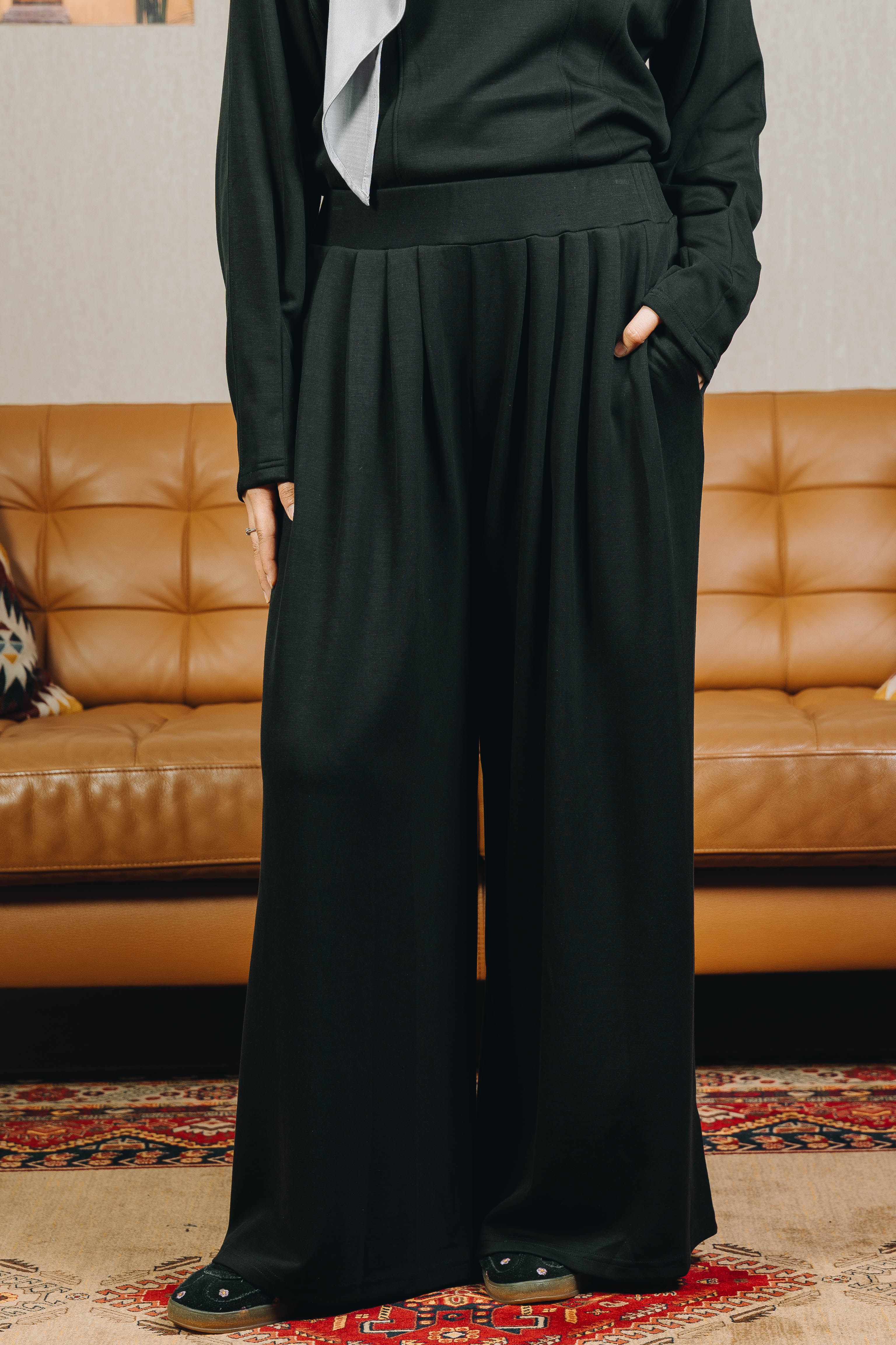 Modal Lounge Pants in Black