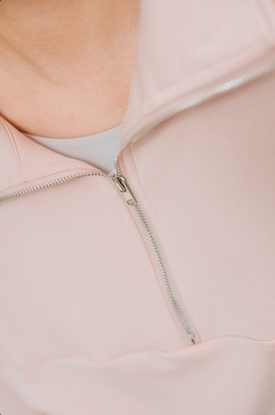 Habibti Quarter Zip Jacket in Strawberry