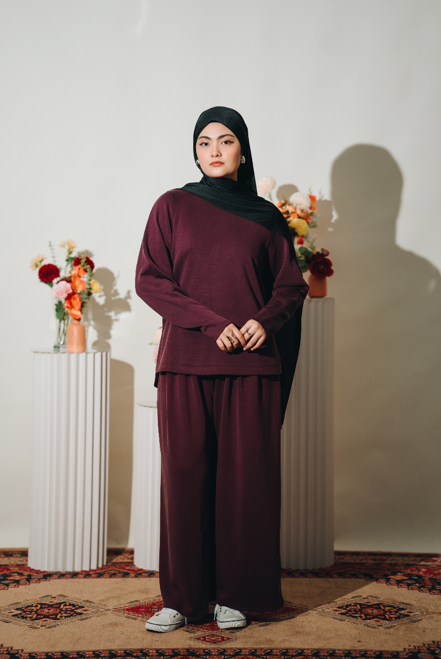 Habibti Lounge Top in Burgundy