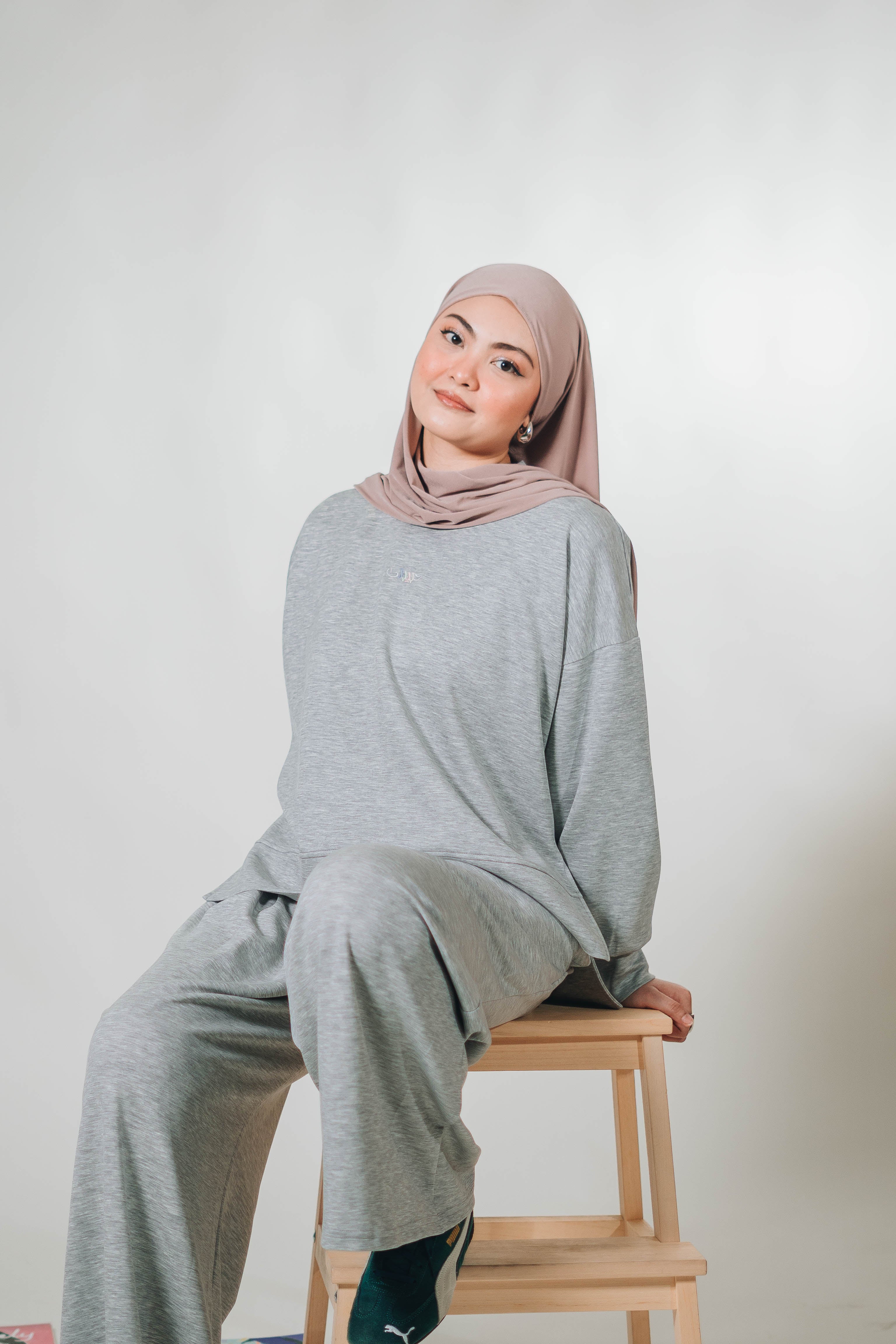 Modal Habibti Sweater in Grey