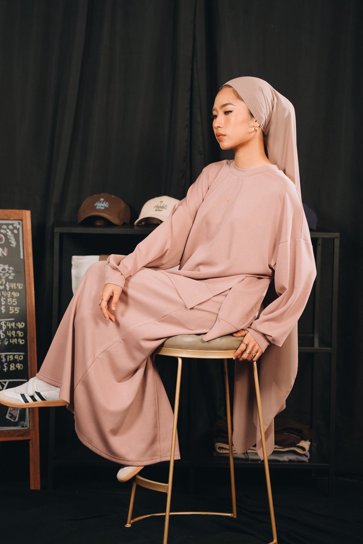 Modal Habibti Sweater in Dusty Pink