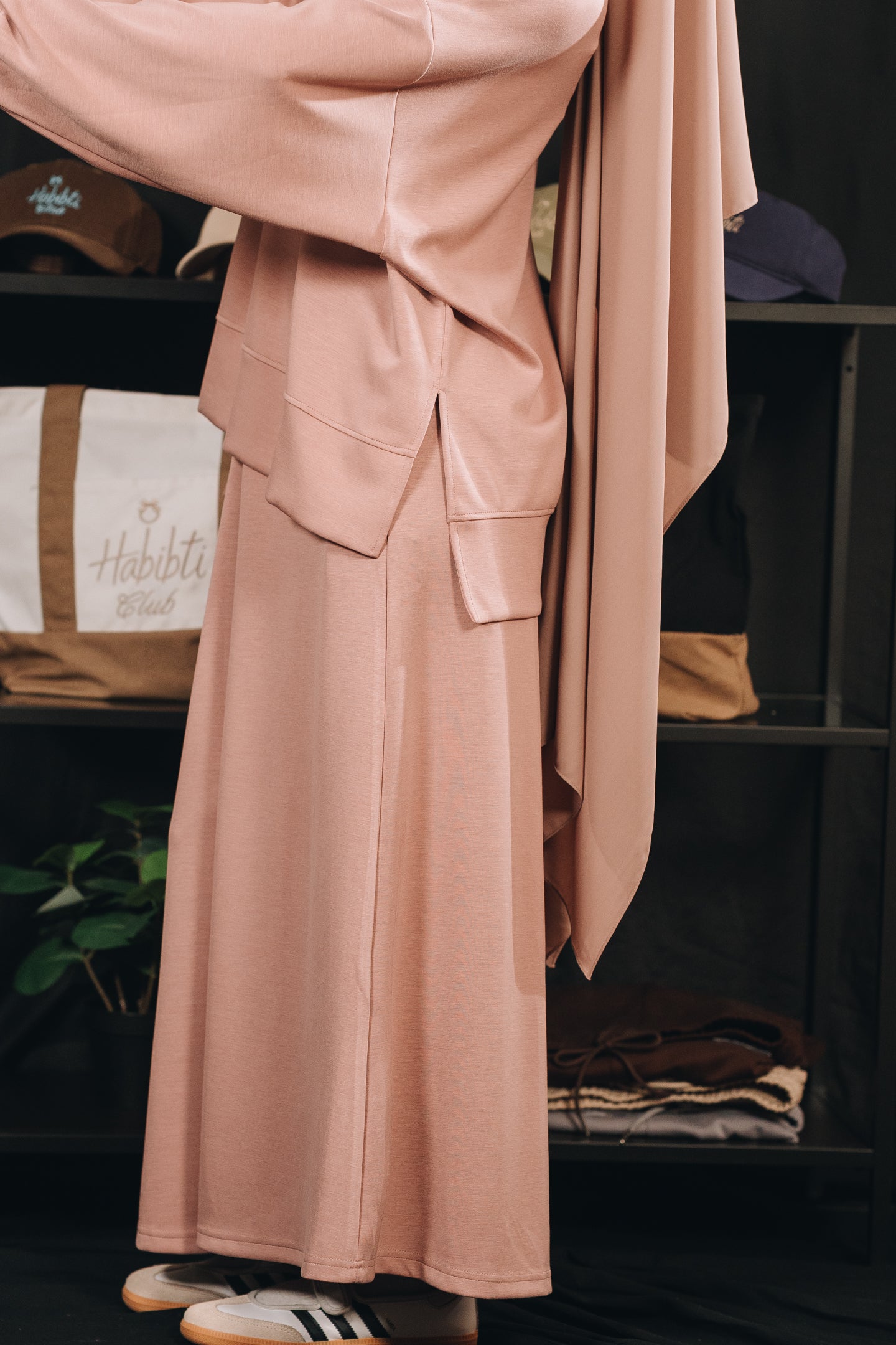 Modal Habibti Sweater in Dusty Pink