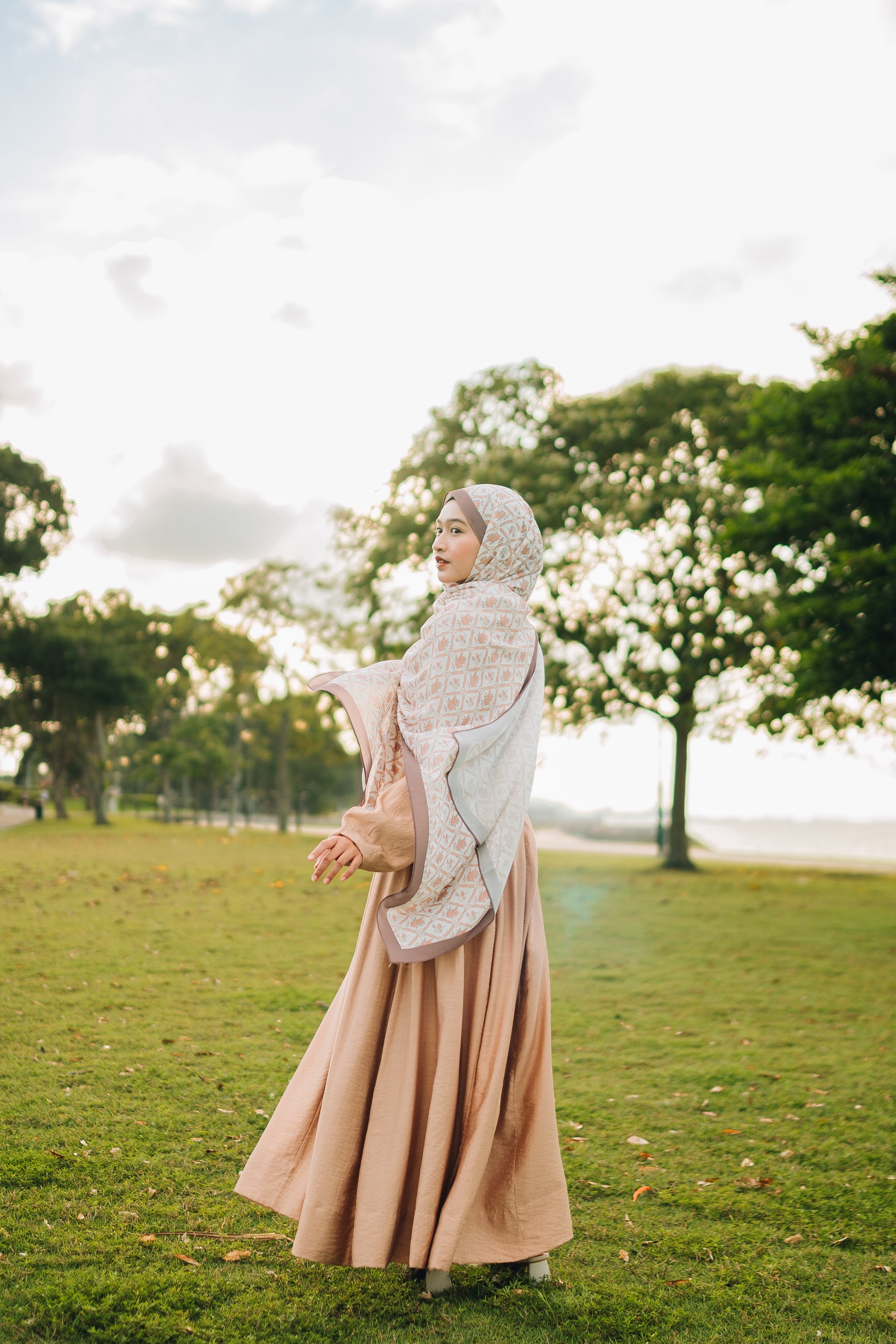Renee in Shawl