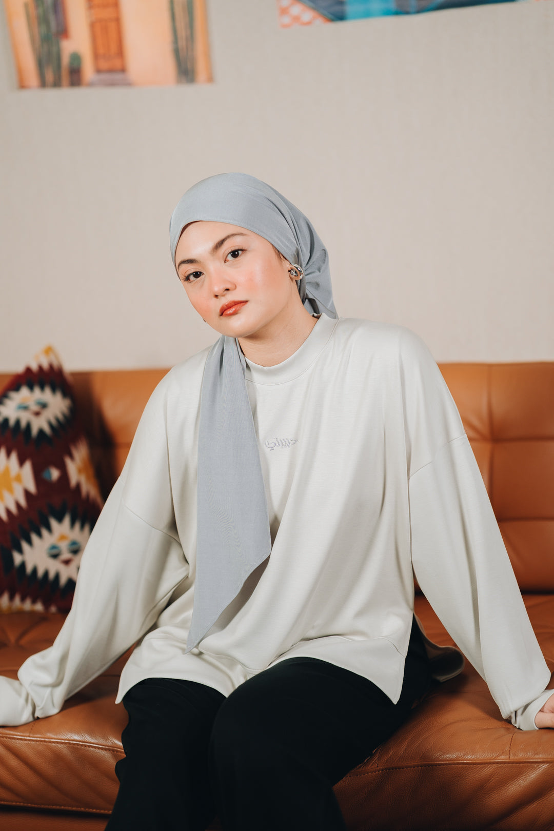 Modal Habibti Sweater in Silver