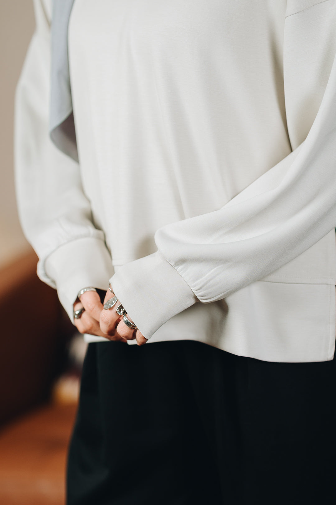 Modal Habibti Sweater in Silver